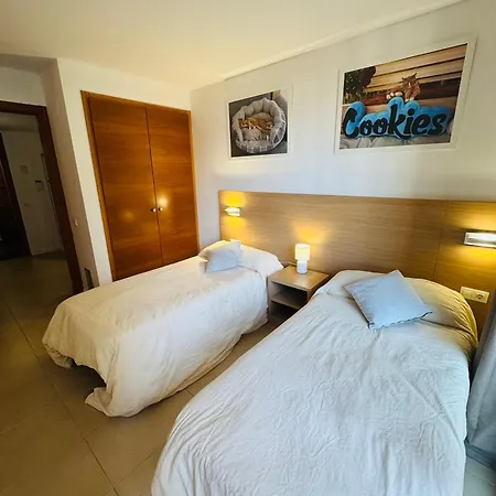 Lägenhet Piso De Simba Cerca De Playa, Con Piscina Y Varias Terrazas