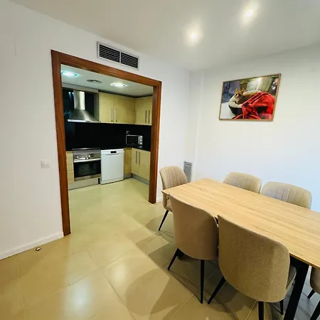 Piso De Simba Cerca De Playa, Con Piscina Y Varias Terrazas * 滨海略雷特